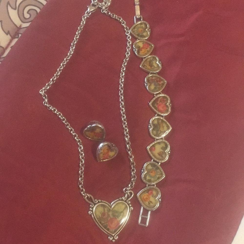 Vintage jewelry set. Stamped b on back
